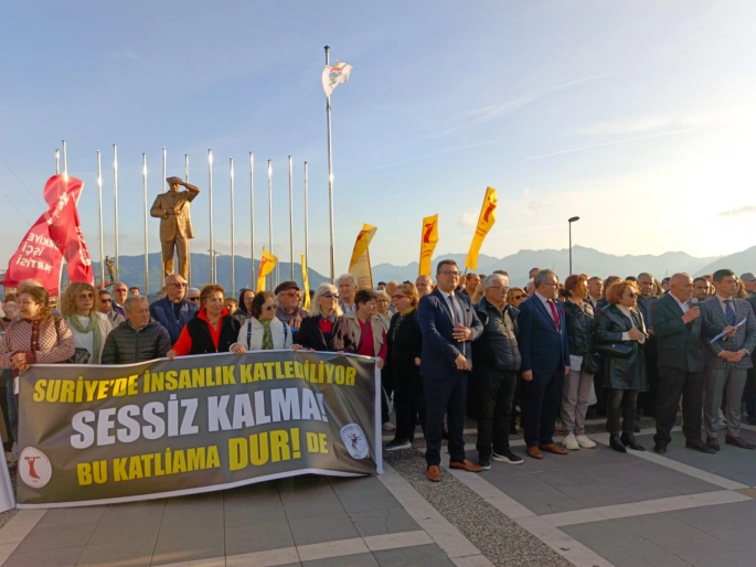  MARMARİS’TE SURİYE'DE YAŞANAN KATLİAMA GENİŞ KATILIMLI PROTESTO