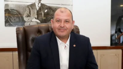 Menderes Belediye Başkanı İlkay Çiçek, CHP'den kesin ihraç talebiyle tedbirli