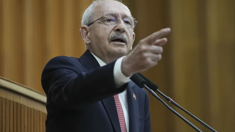 Özgür Özel ve 90 milletvekilinin istifa ederek YENİ Parti'yi kurmasının