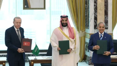 Türkiye, Suudi Arabistan ve Pakistan ortak savunma anlaşması imzaladı. Pakistan