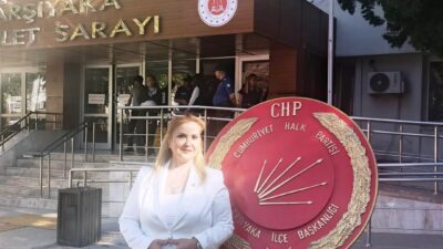     İzmir’in Karşıyaka ilçesi CHP Karşıyaka Kadın Kolları Başkanı Dilek