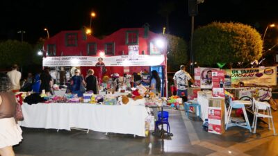 Marmaris’te Sosyal Dayanışma örneği olarak tarihe geçecek konserde; Muğlalı 11